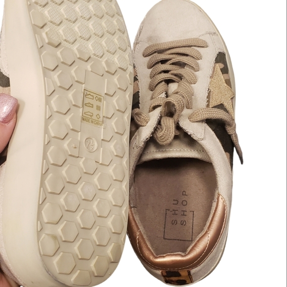 Shushop Paula Camo Sneaker - Picture 6 of 7